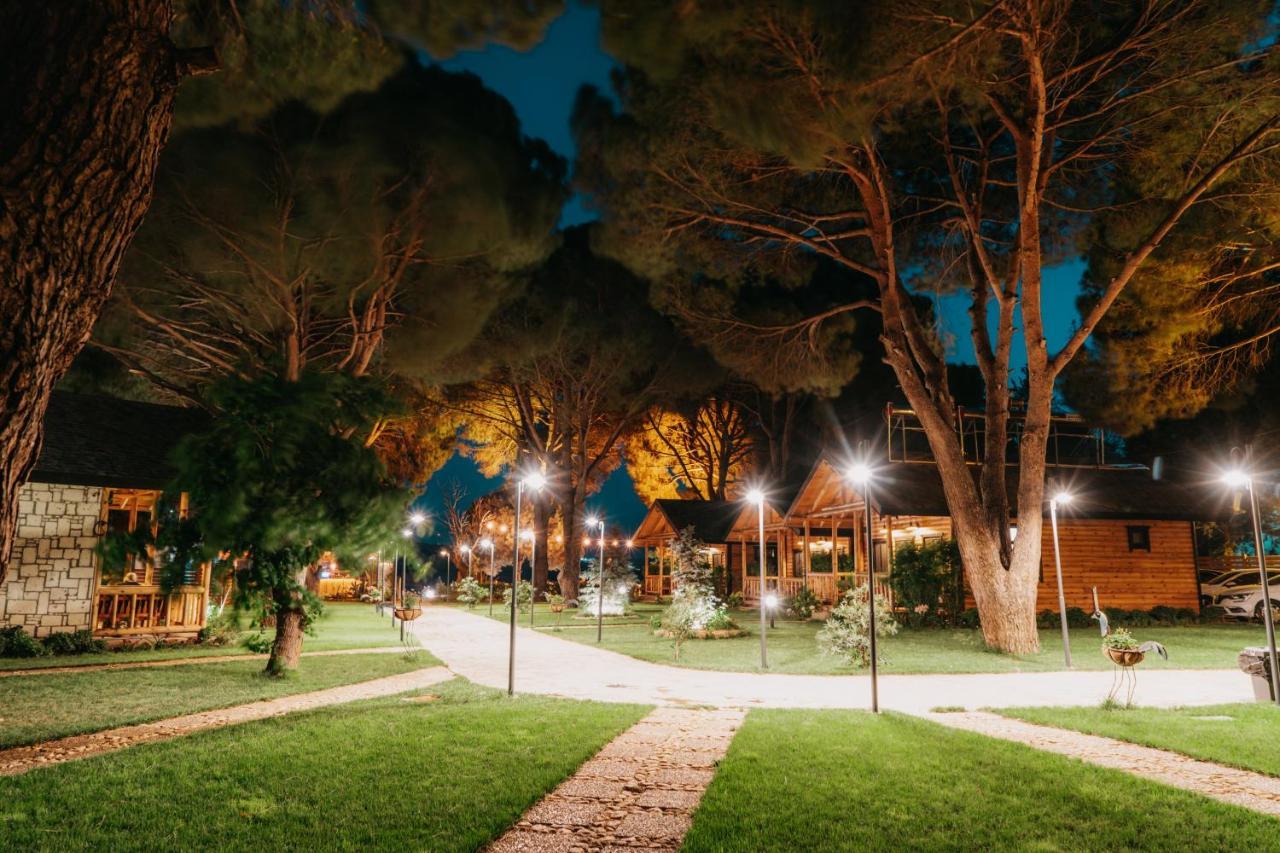 Pino Mar Luxury Bungalows エルデク エクステリア 写真